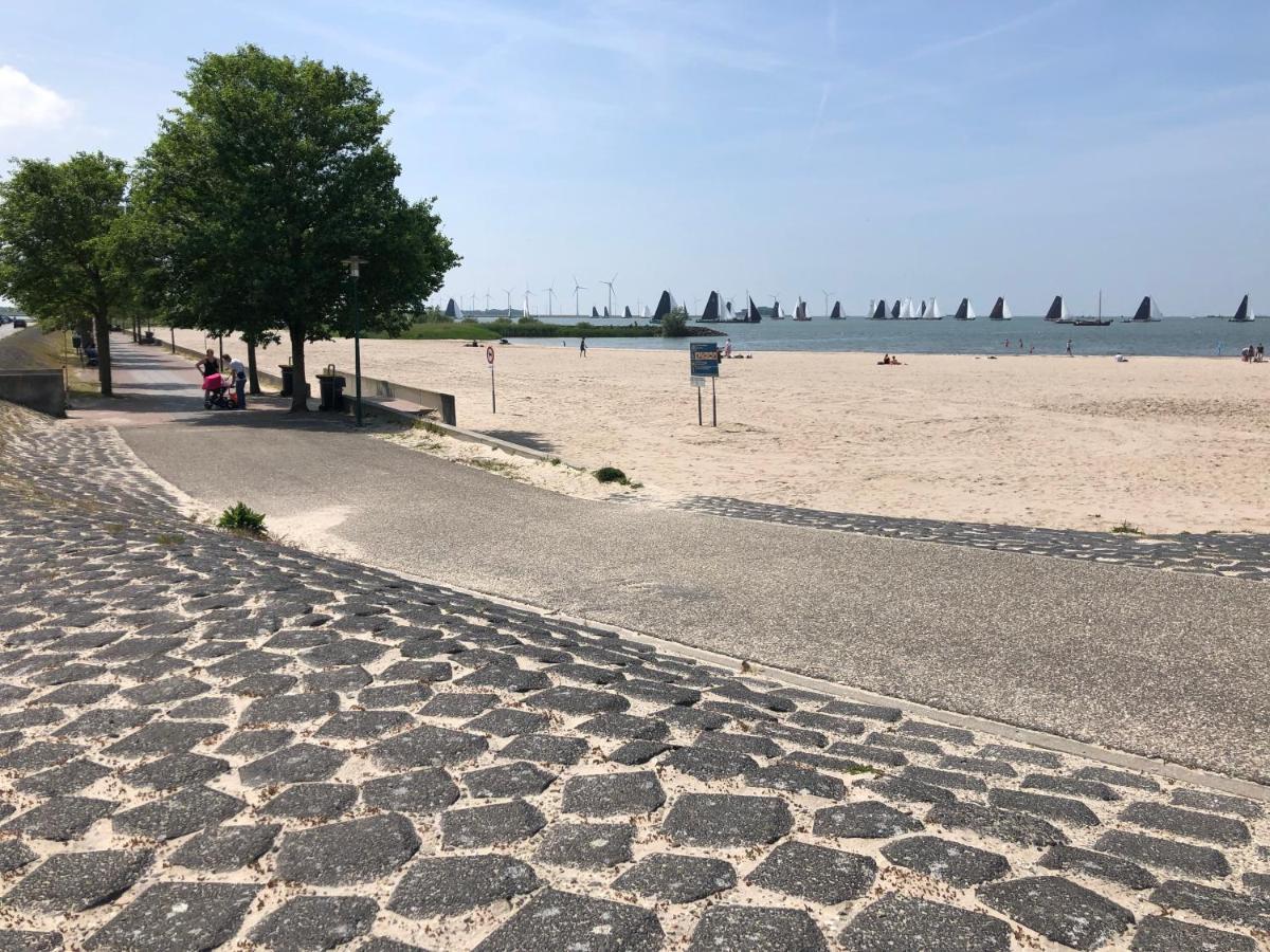 Marina Strand Appartement Lemmer Eksteriør billede